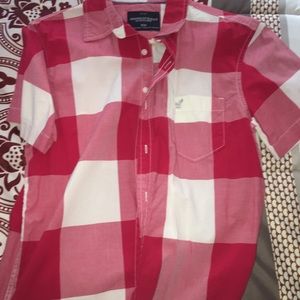 Short sleeve, light flannel